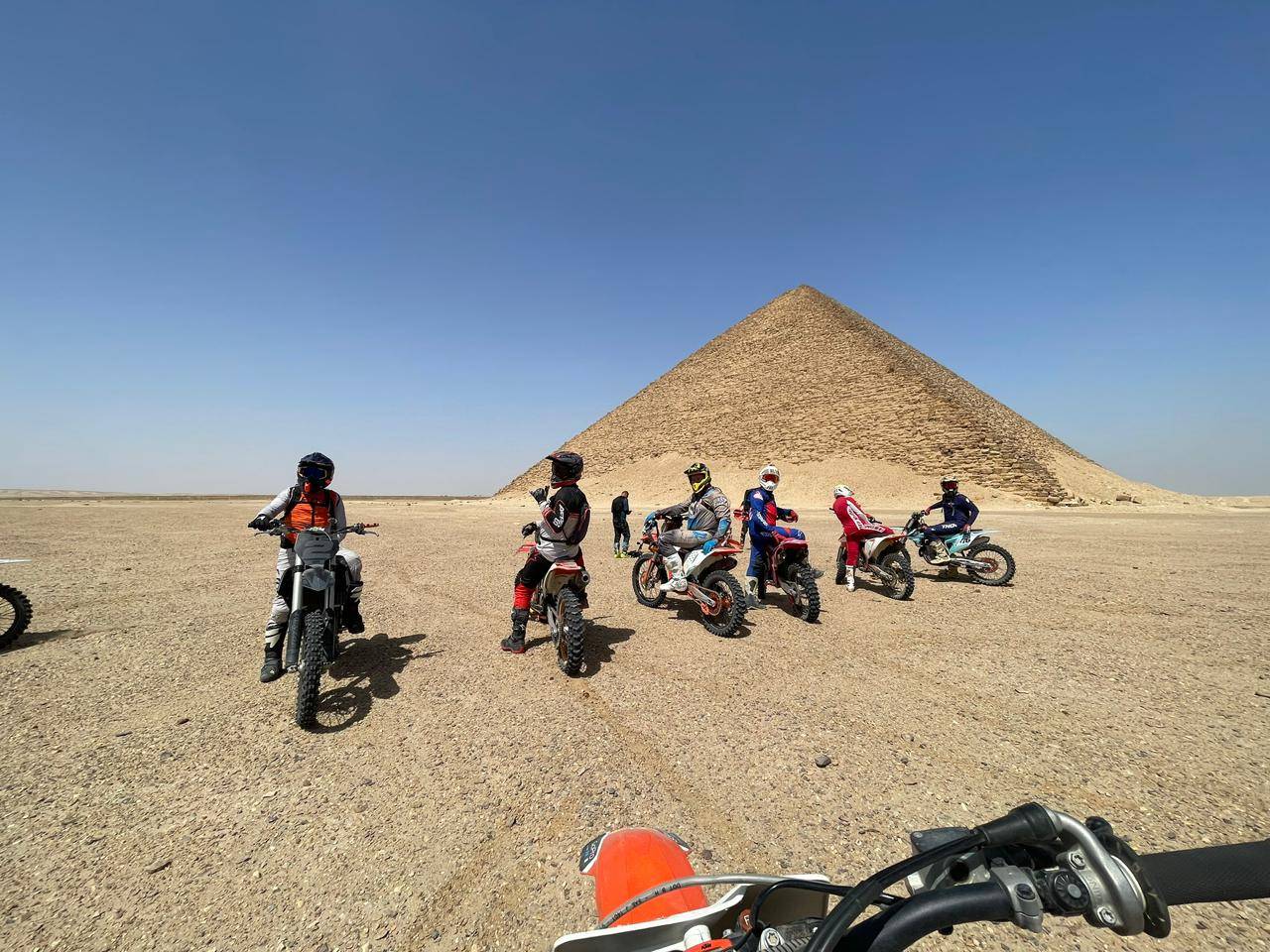 Avontuur op Twee Wielen: Fietsen en Motorrijden door de Landschappen van Egypte (2026)